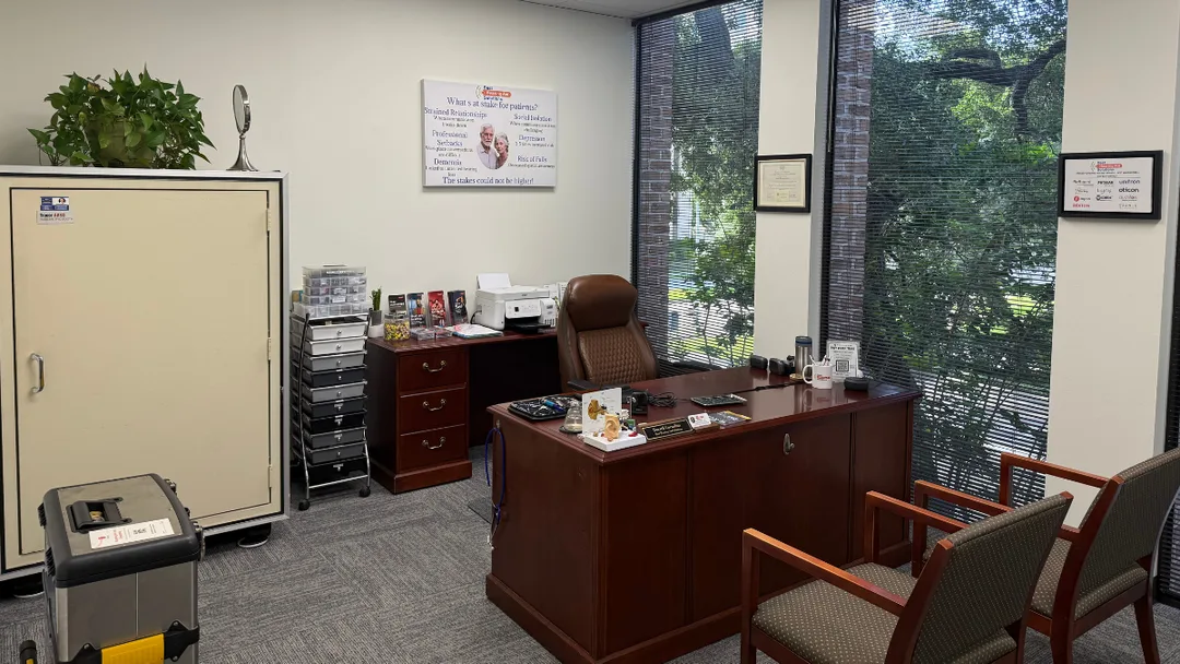 Best Hearing Aid Solutions The Woodlands exam room